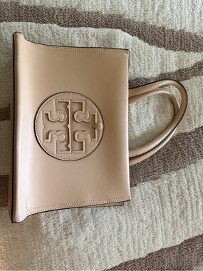 Tory Burch Ella Bio Tote with Logo Medallion. NWOT